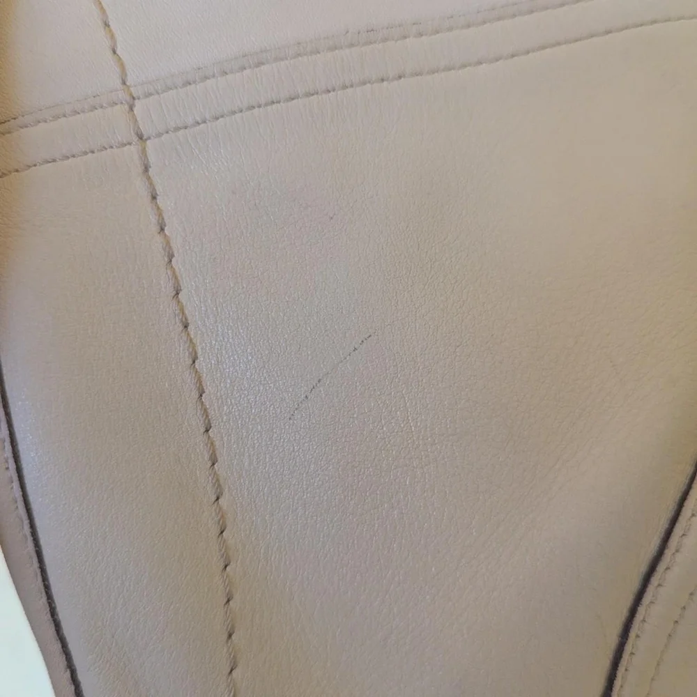 Y2K Vintage Coach Soho Mini Hobo In Cream Leather
